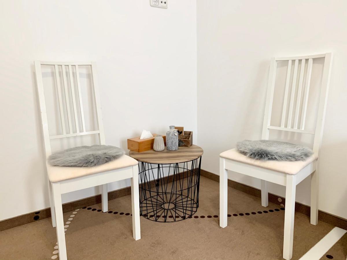 New Hostel Berlin Mitte Free Snack Hot Tea And Coffee Berlim Exterior foto