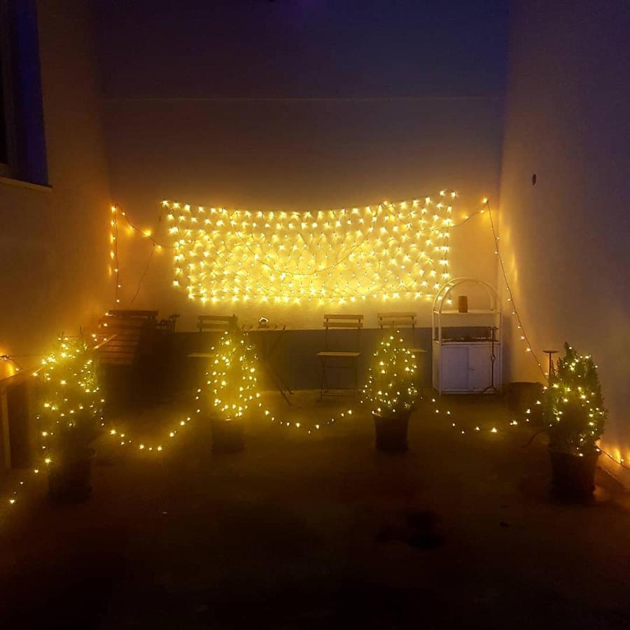 New Hostel Berlin Mitte Free Snack Hot Tea And Coffee Berlim Exterior foto